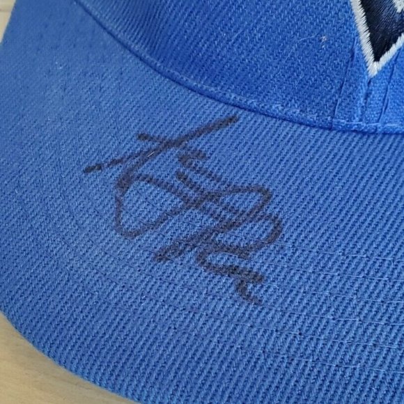 Signed Blue Jays Baseball Hat - Picture 3 of 6
